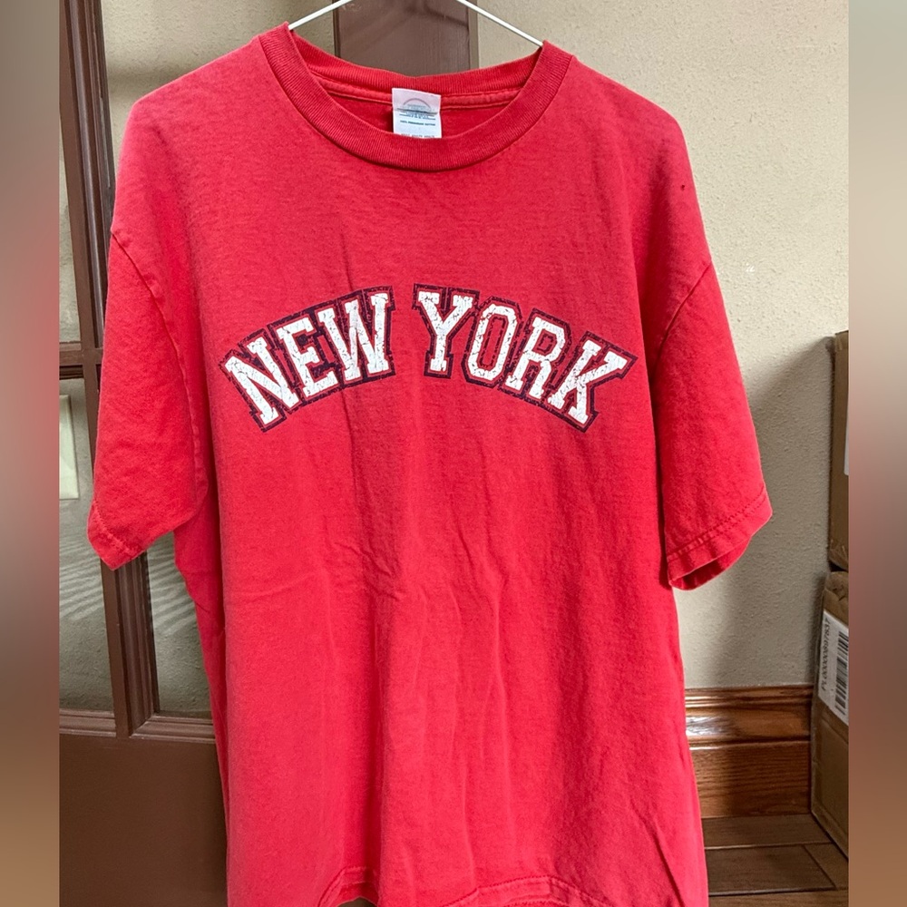 Vintage Red New York Graphic T-Shirt